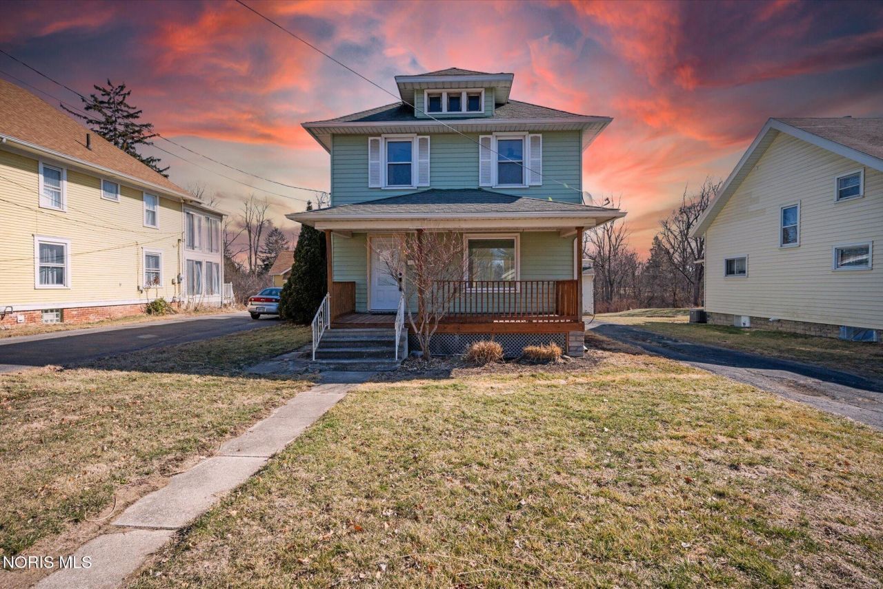 5814 Summit Street, Sylvania, OH 43560 Main Photo