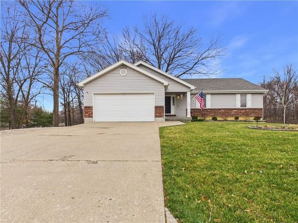 1475 Grandview Drive, Warrensburg, MO 64093