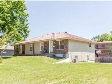 5313 Lewis Avenue, Kansas City, MO 64129