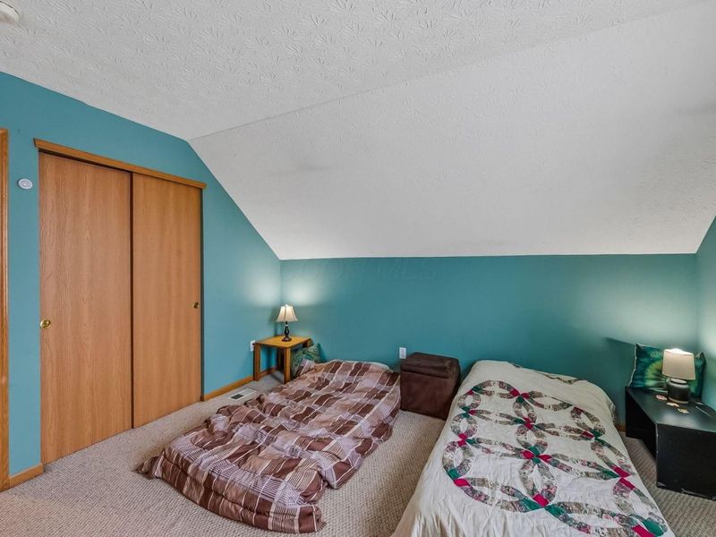 1052 Braxton Boulevard, London, OH 43140 Photo 25