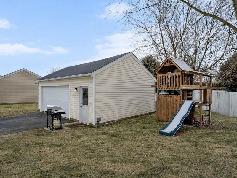 1052 Braxton Boulevard, London, OH 43140 Photo 28