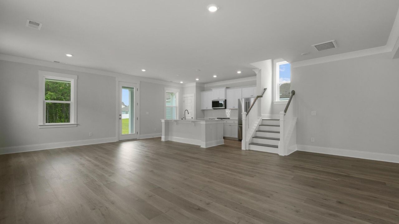 150 Broadstone Drive Photo 10