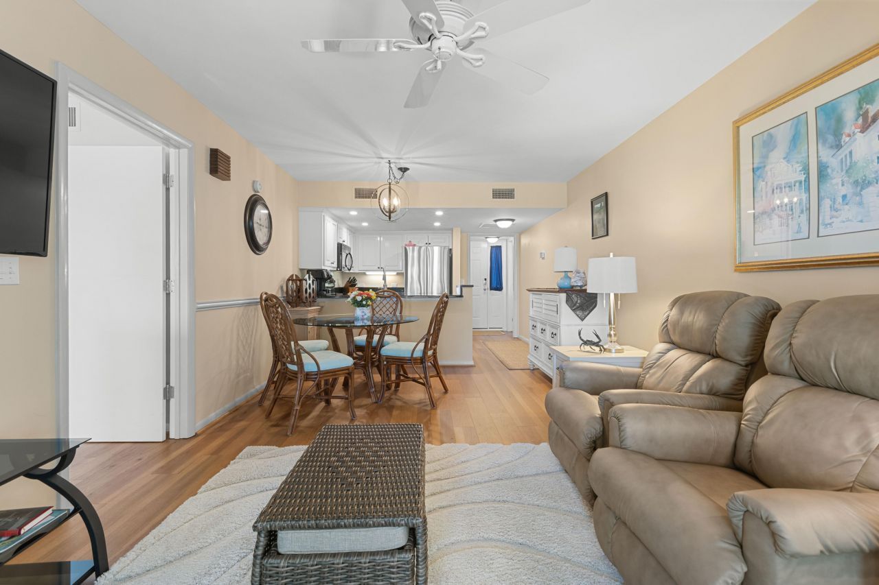 2905 Atrium Villa Drive Photo 12