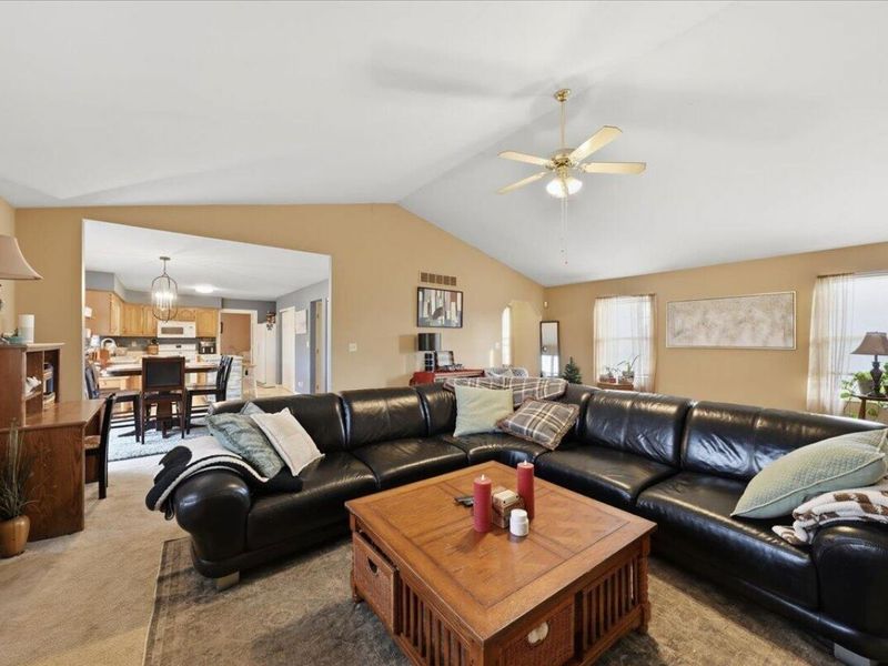 32 Barnwood Court, Florence, KY 41042 Photo 12