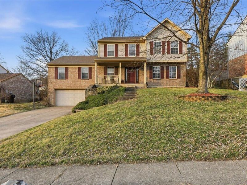 32 Barnwood Court, Florence, KY 41042 Photo 2