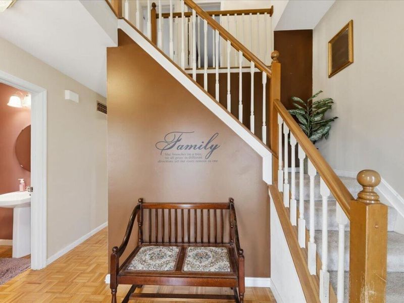 32 Barnwood Court, Florence, KY 41042 Photo 6