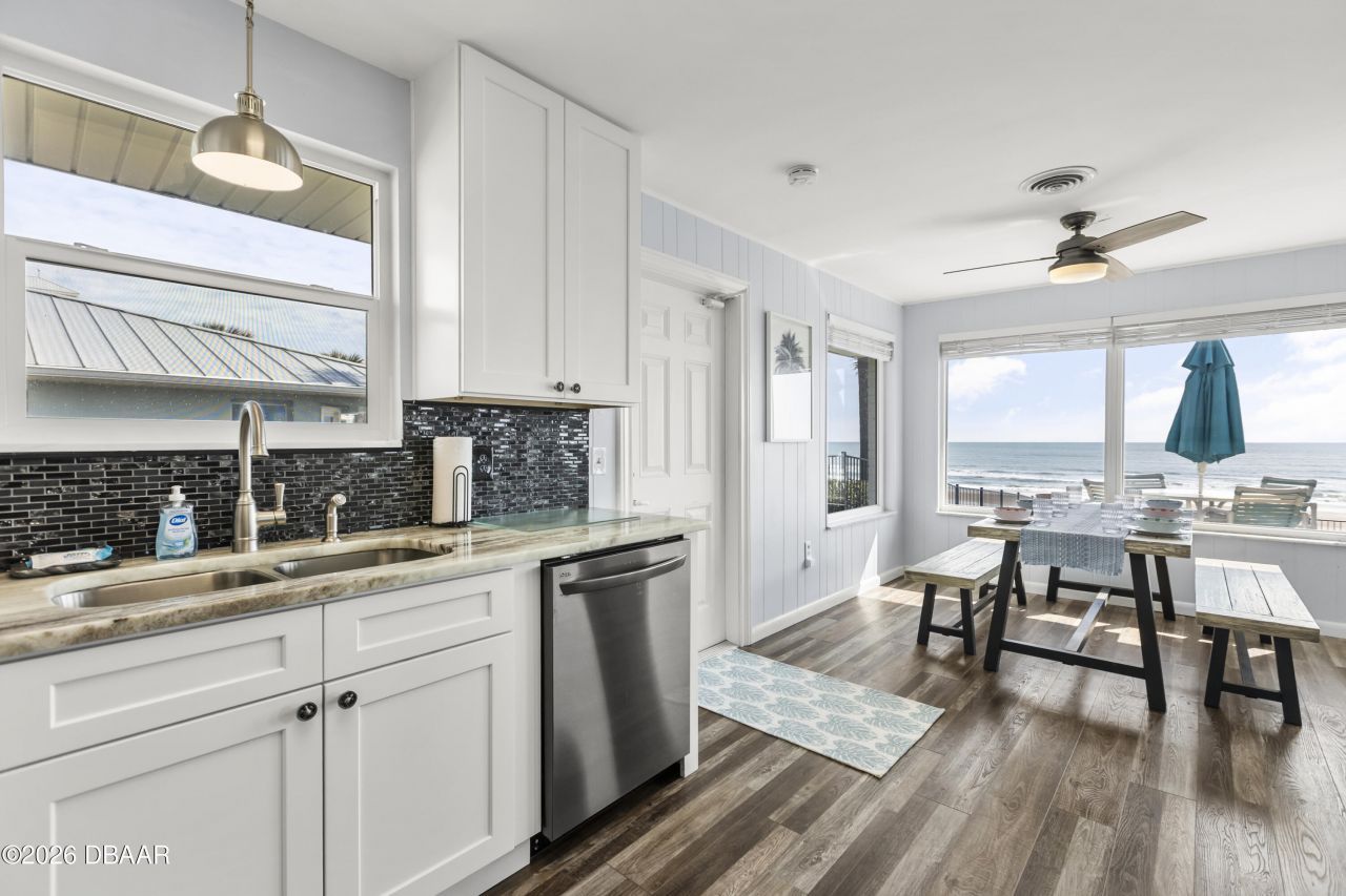 2709 S Atlantic Avenue, Daytona Beach Shores, FL 32118 Photo