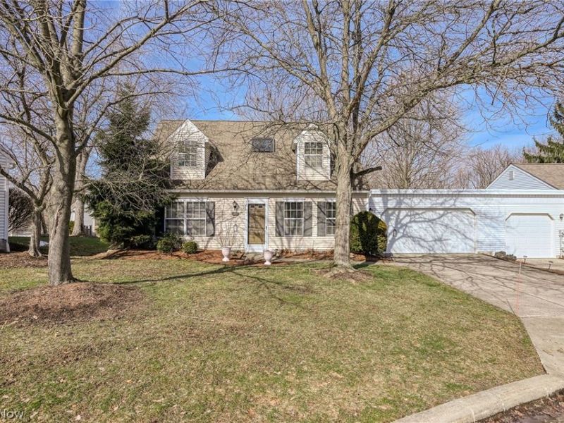 3385 Ash Lane, Cuyahoga Falls, OH 44223 Photo 1