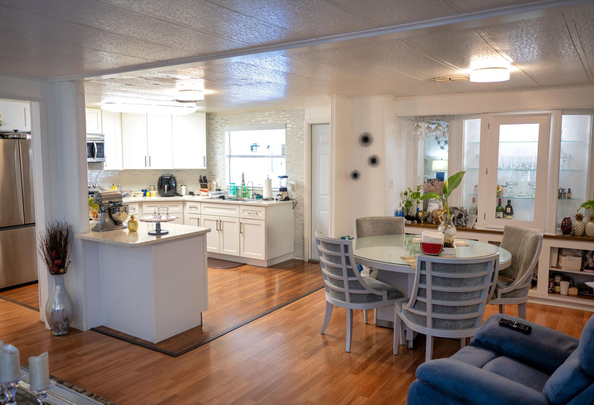 180 Shari Drive, West Palm Beach, FL 33409 Photo