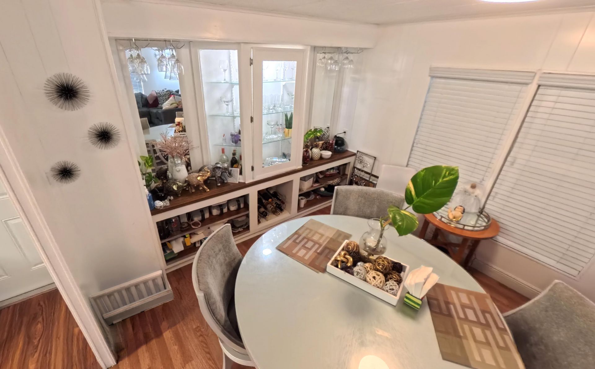 180 Shari Drive, West Palm Beach, FL 33409 Photo