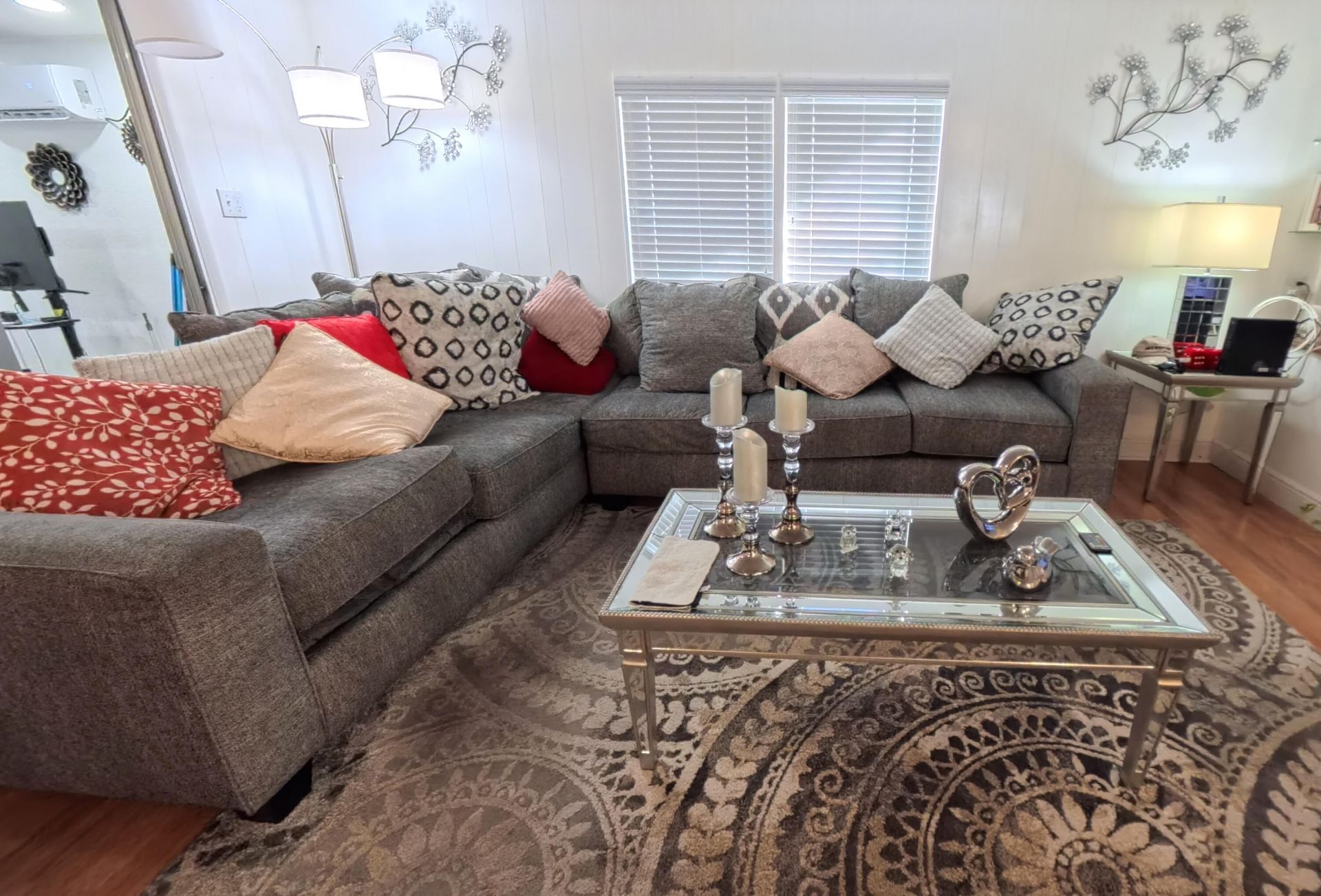 180 Shari Drive, West Palm Beach, FL 33409 Photo