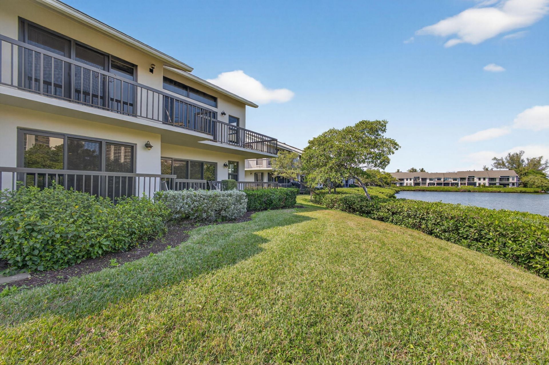 2101 Fairway Drive S, Jupiter, FL 33477 Photo