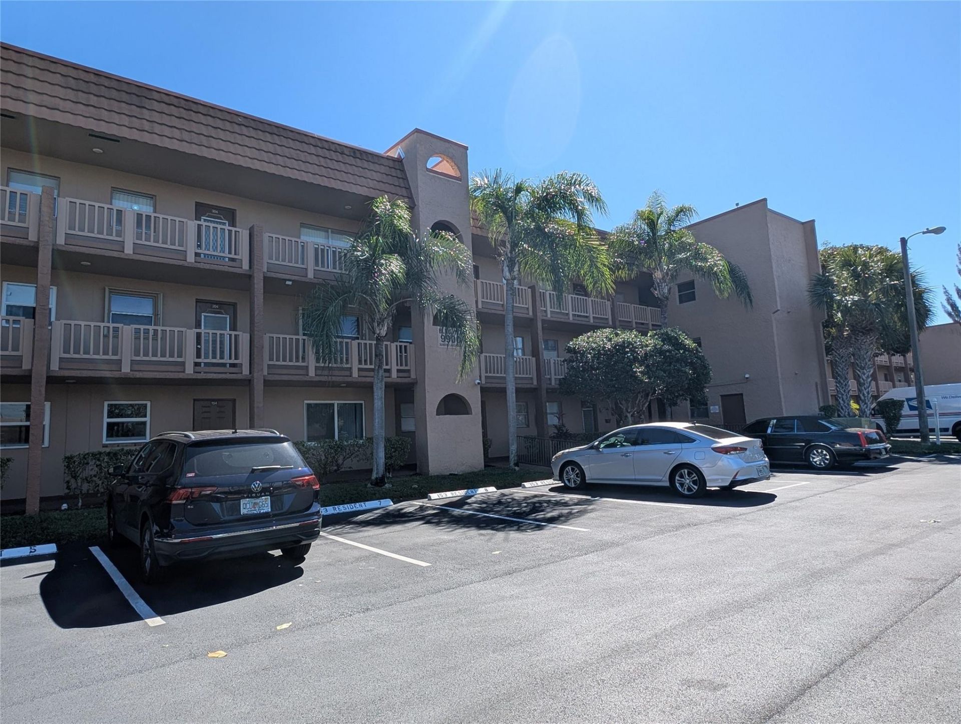 9900 Sunrise Lakes Boulevard, Unit 110, Sunrise, FL 33322 Photo