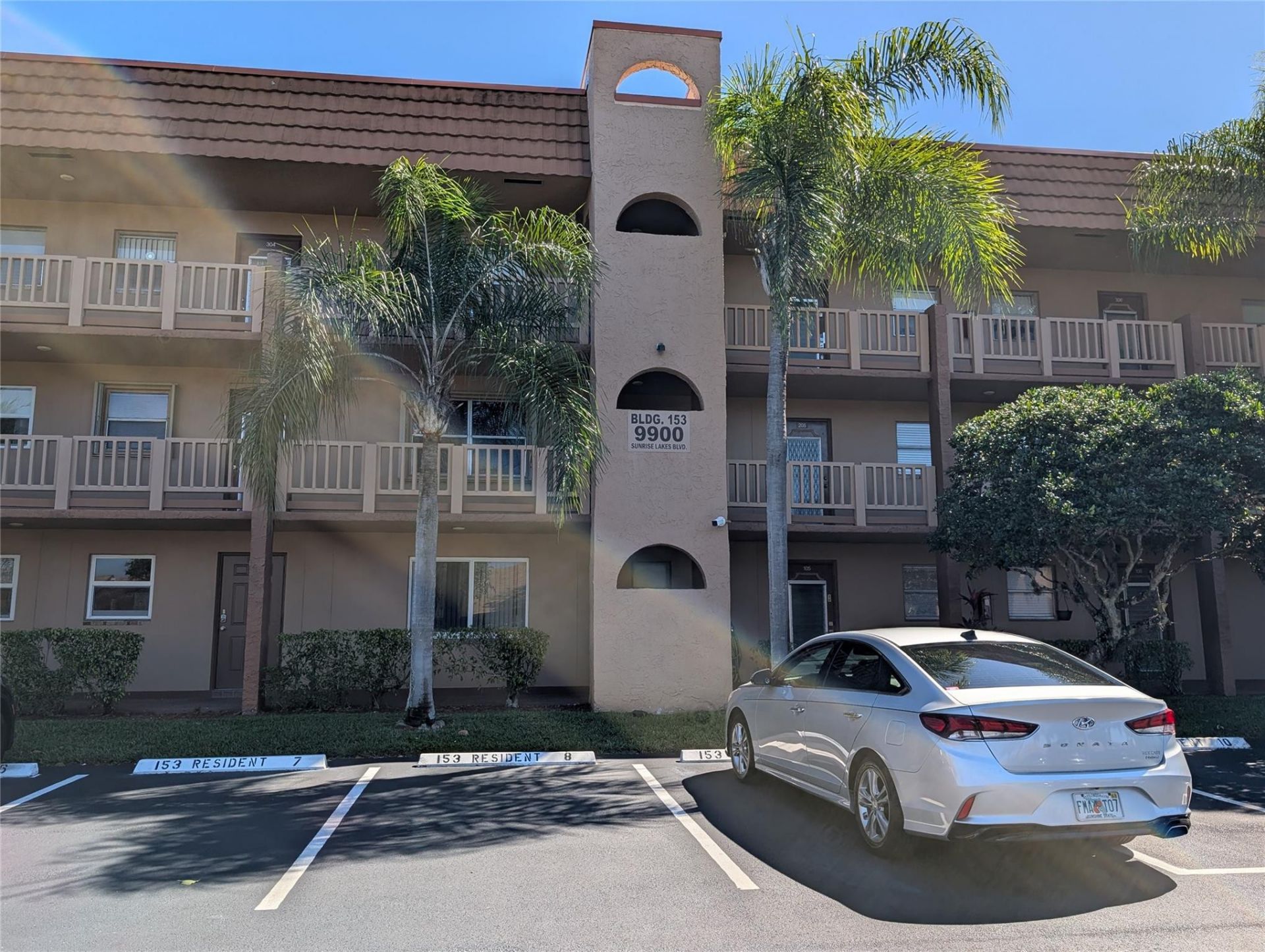 9900 Sunrise Lakes Boulevard, Unit 110, Sunrise, FL 33322 Photo