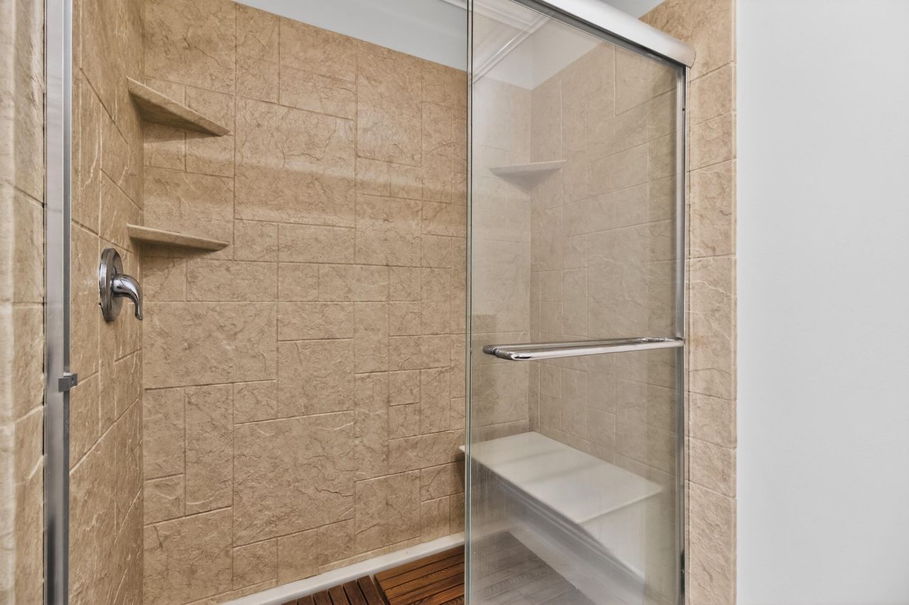 1815 Dogwood Road Photo 22