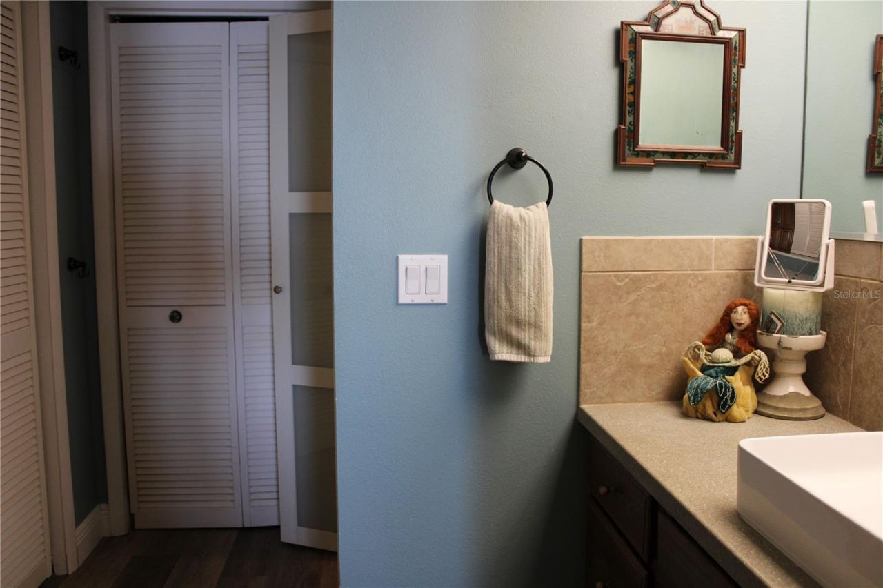 6470 Mourning Dove Drive, Unit 203, Bradenton, FL 34210 Photo