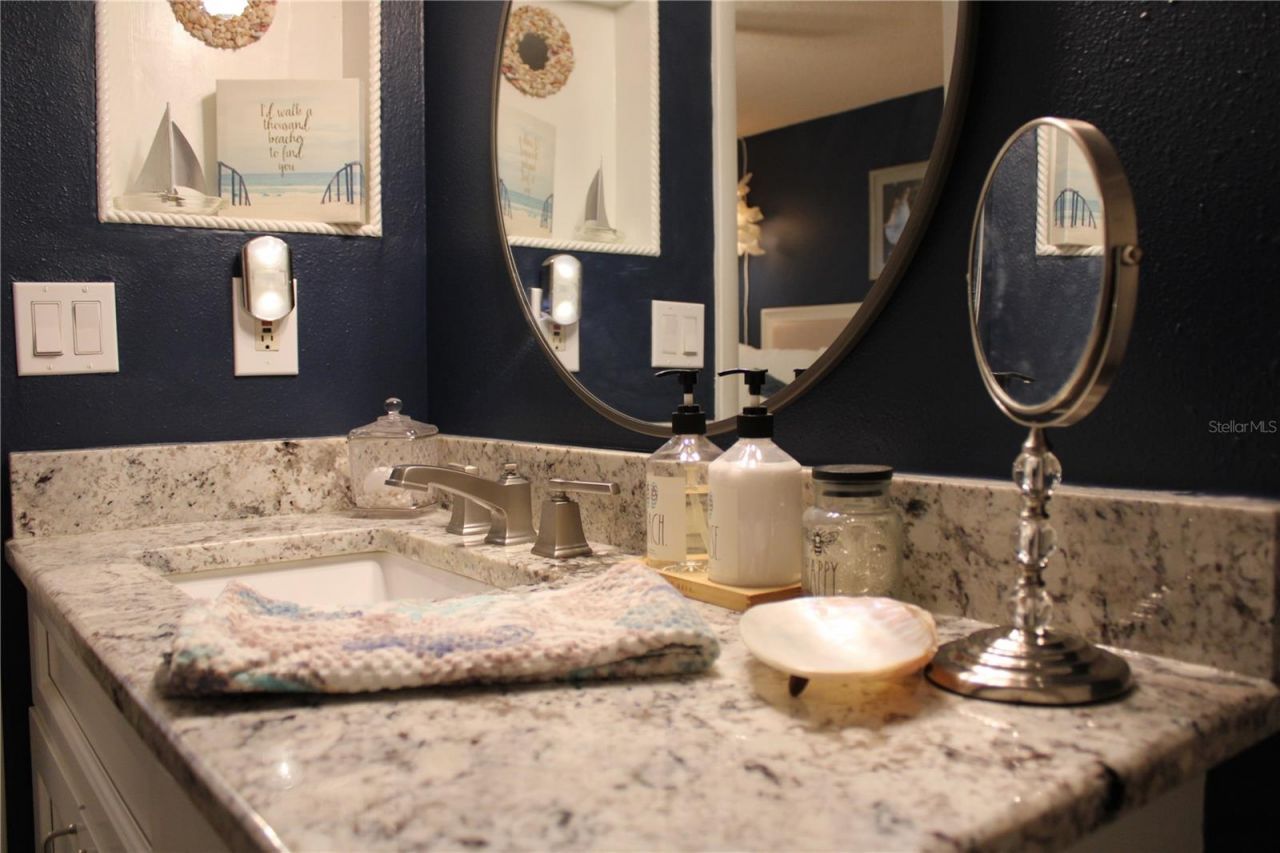 6470 Mourning Dove Drive, Unit 203, Bradenton, FL 34210 Photo