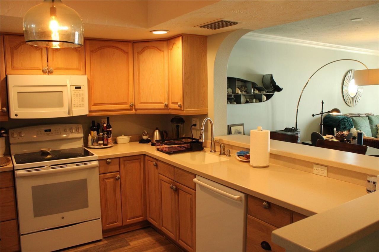 6470 Mourning Dove Drive, Unit 203, Bradenton, FL 34210 Photo