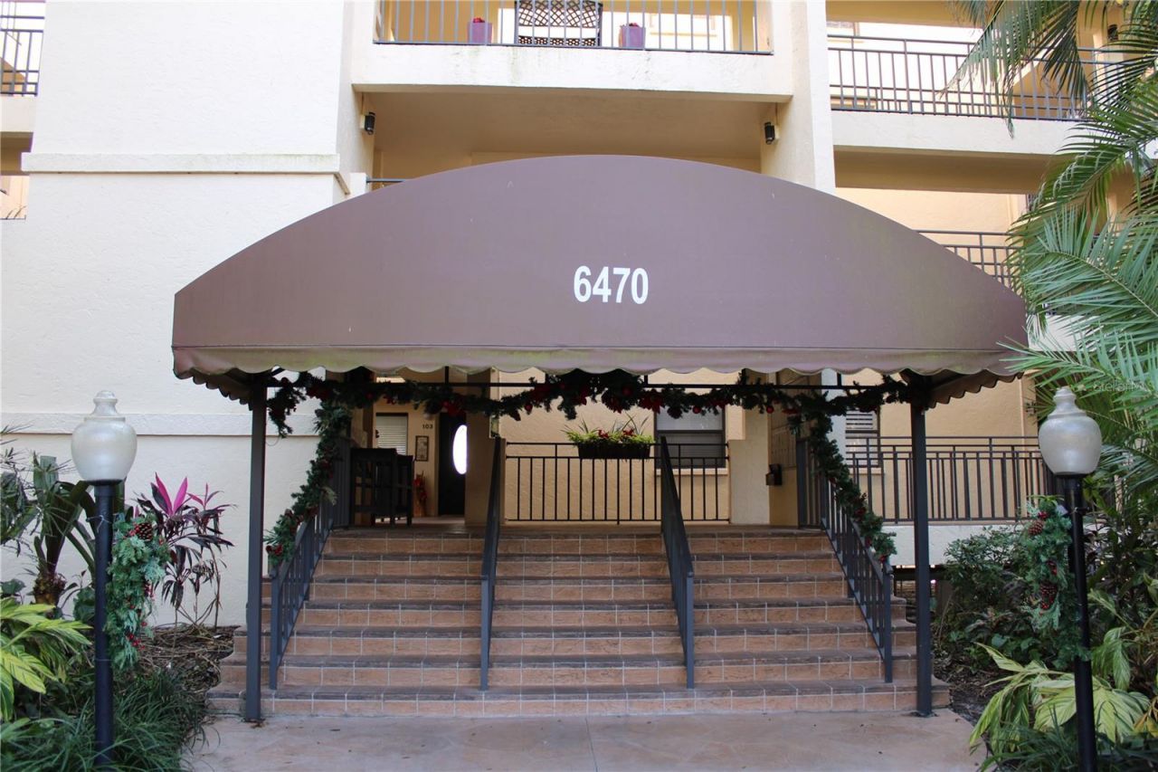 6470 Mourning Dove Drive, Unit 203, Bradenton, FL 34210 Photo