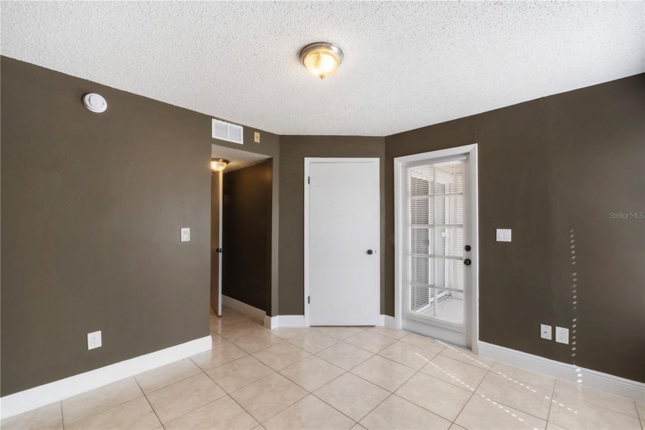 1964 Lake Atriums Circle, Unit 160, Orlando, FL 32839 Photo