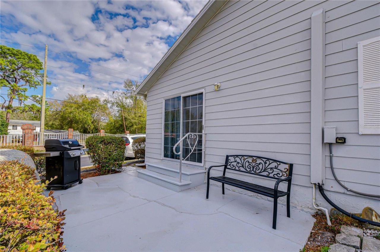 37416 Teaberry Loop, Zephyrhills, FL 33542 Photo