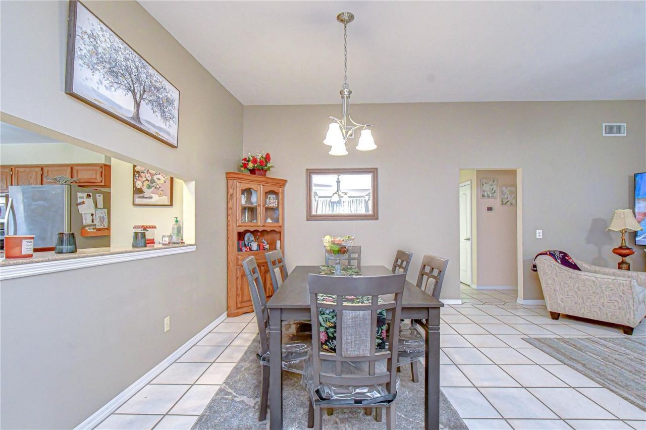 37416 Teaberry Loop, Zephyrhills, FL 33542 Photo