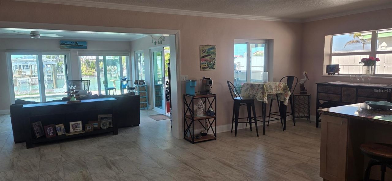 538 Crystal Drive, Madeira Beach, FL 33708 Photo