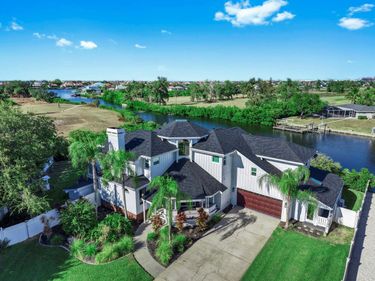 945 BUNKER VIEW DRIVE, APOLLO BEACH, FL 33572