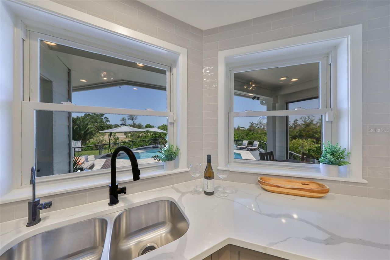 945 Bunker View Drive, Apollo Beach, FL 33572 Photo