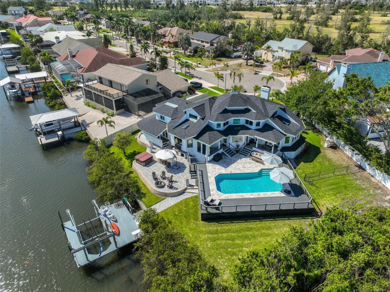 945 Bunker View Drive, Apollo Beach, FL 33572 Photo