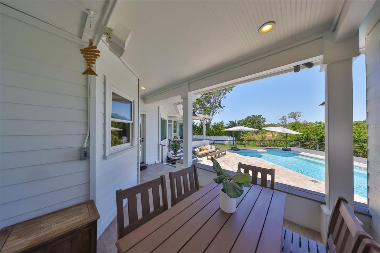 945 Bunker View Drive, Apollo Beach, FL 33572 Photo