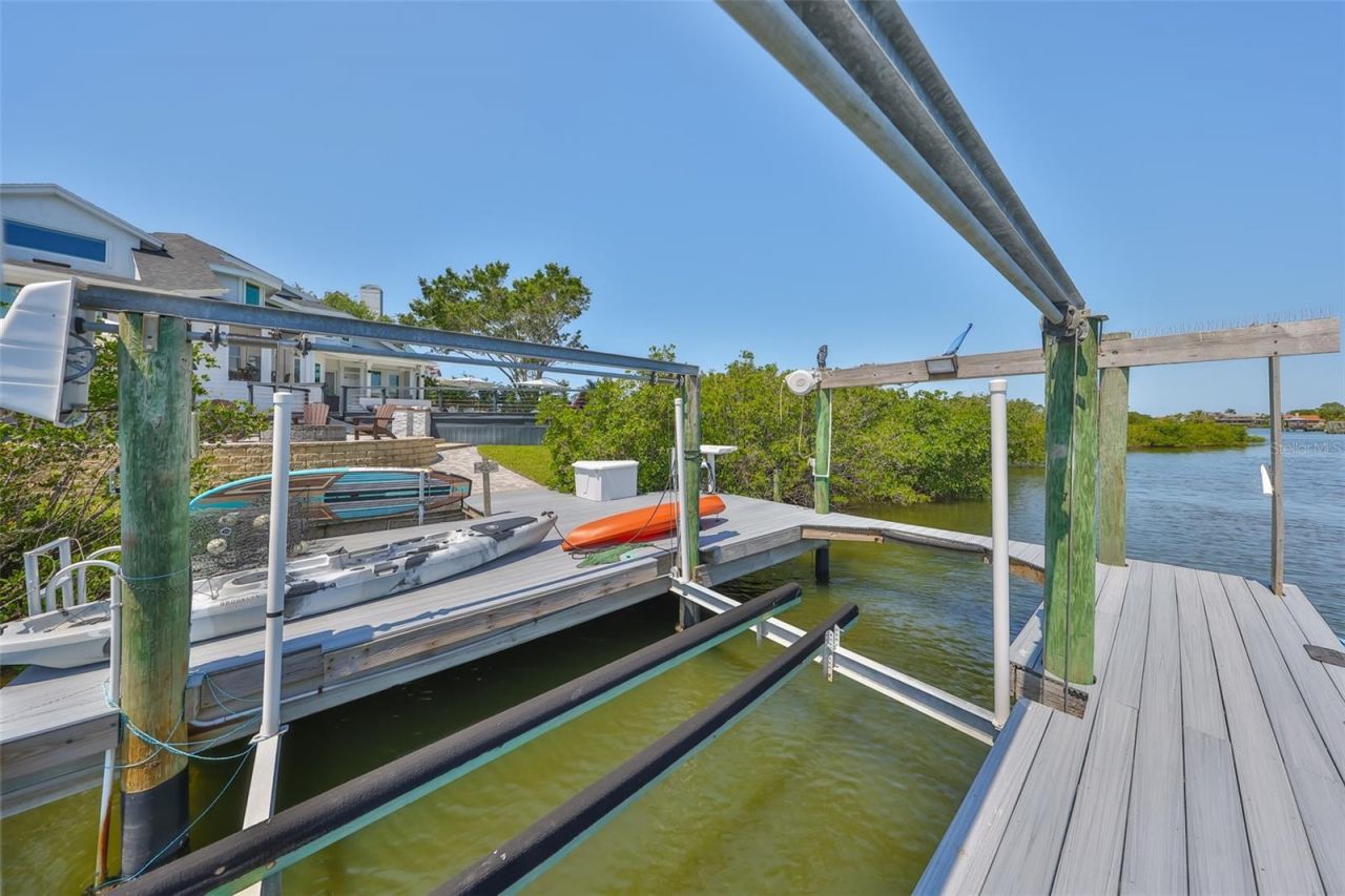 945 Bunker View Drive, Apollo Beach, FL 33572 Photo