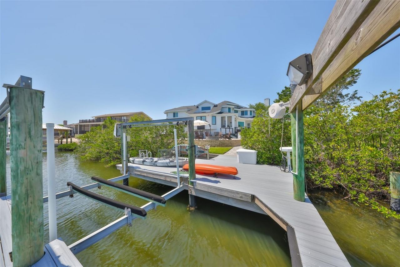 945 Bunker View Drive, Apollo Beach, FL 33572 Photo