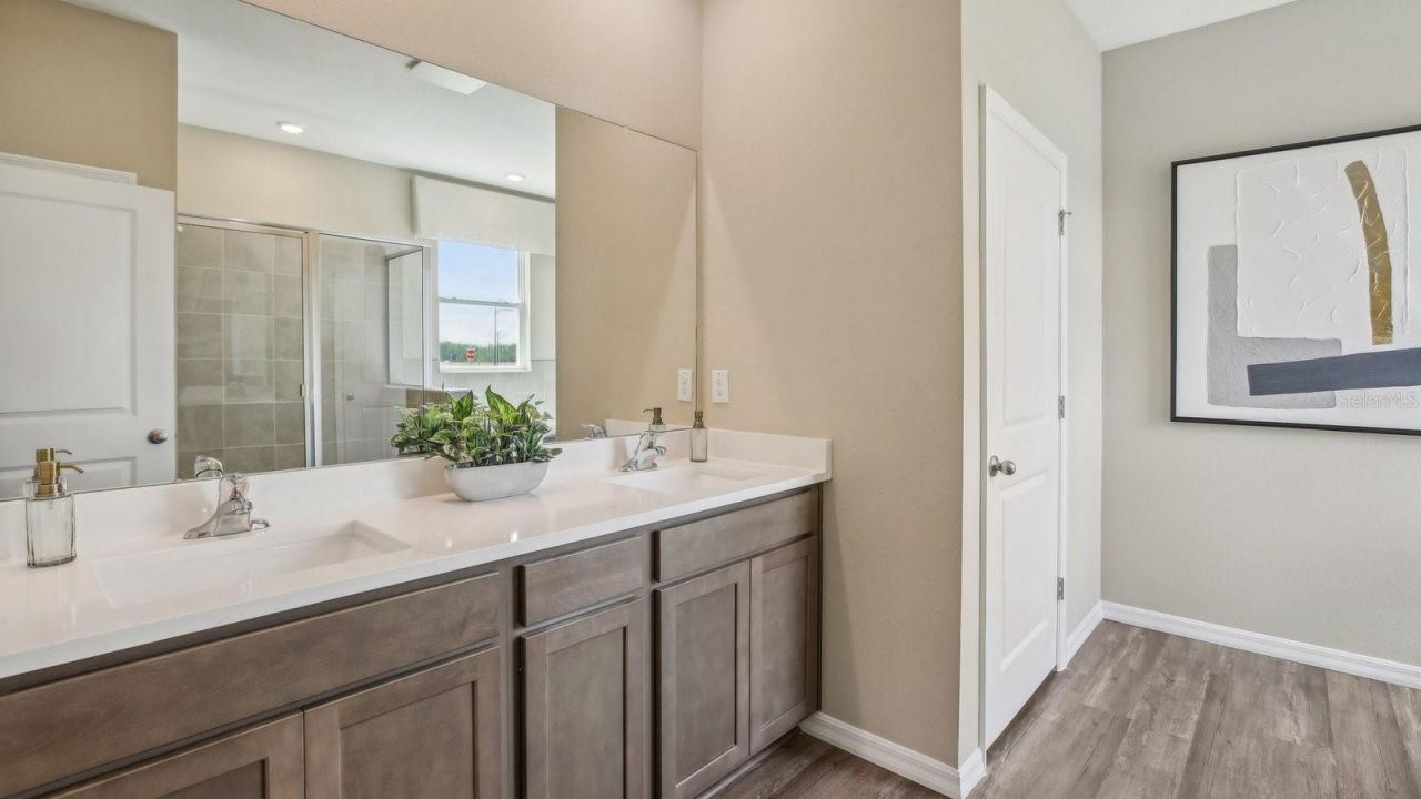 17516 Acorn Drop Road , Land O Lakes, FL 34638 Photo