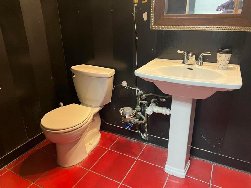 3967 E Livingston Avenue , Columbus, OH 43227 Photo 10