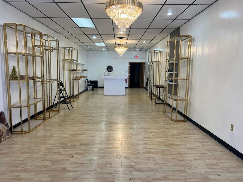 3967 E Livingston Avenue , Columbus, OH 43227 Photo 6