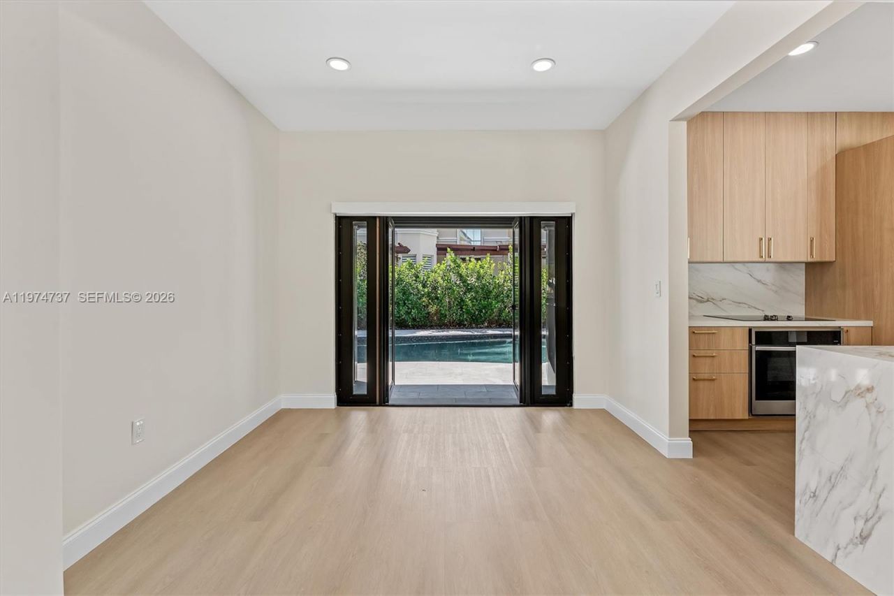 4144 Alton Rd , Miami Beach, FL 33140 Photo