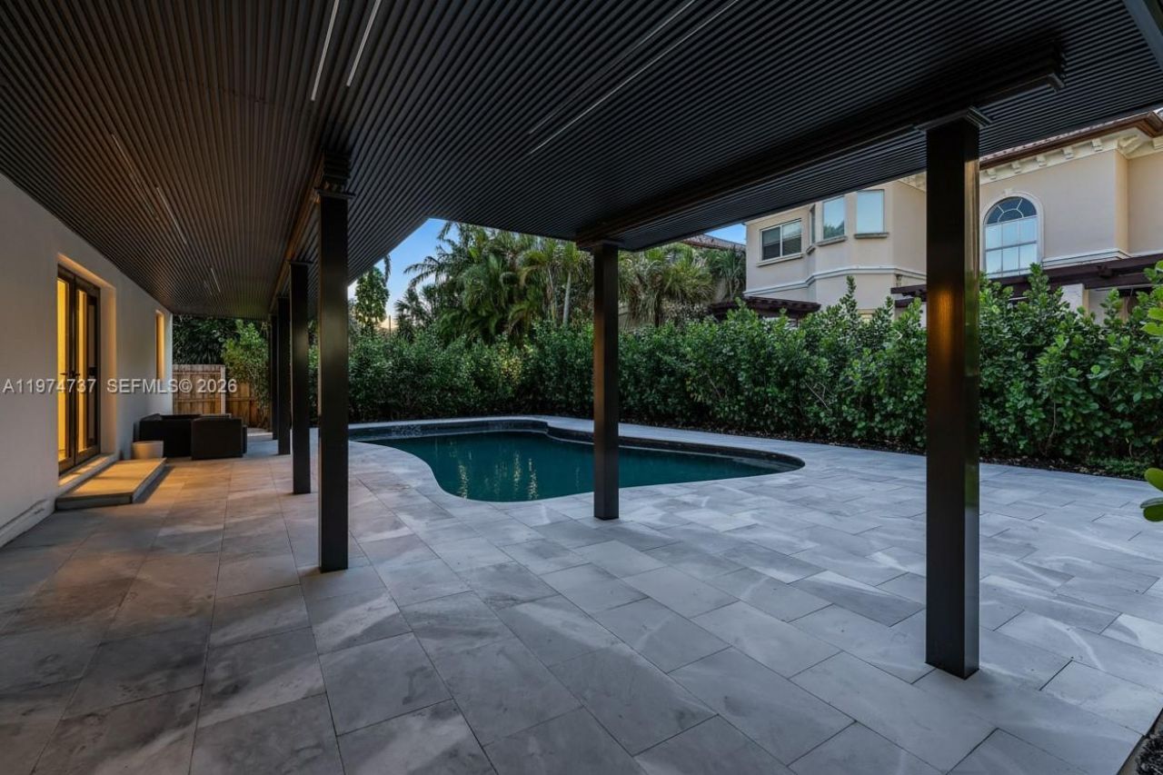 4144 Alton Rd , Miami Beach, FL 33140 Photo