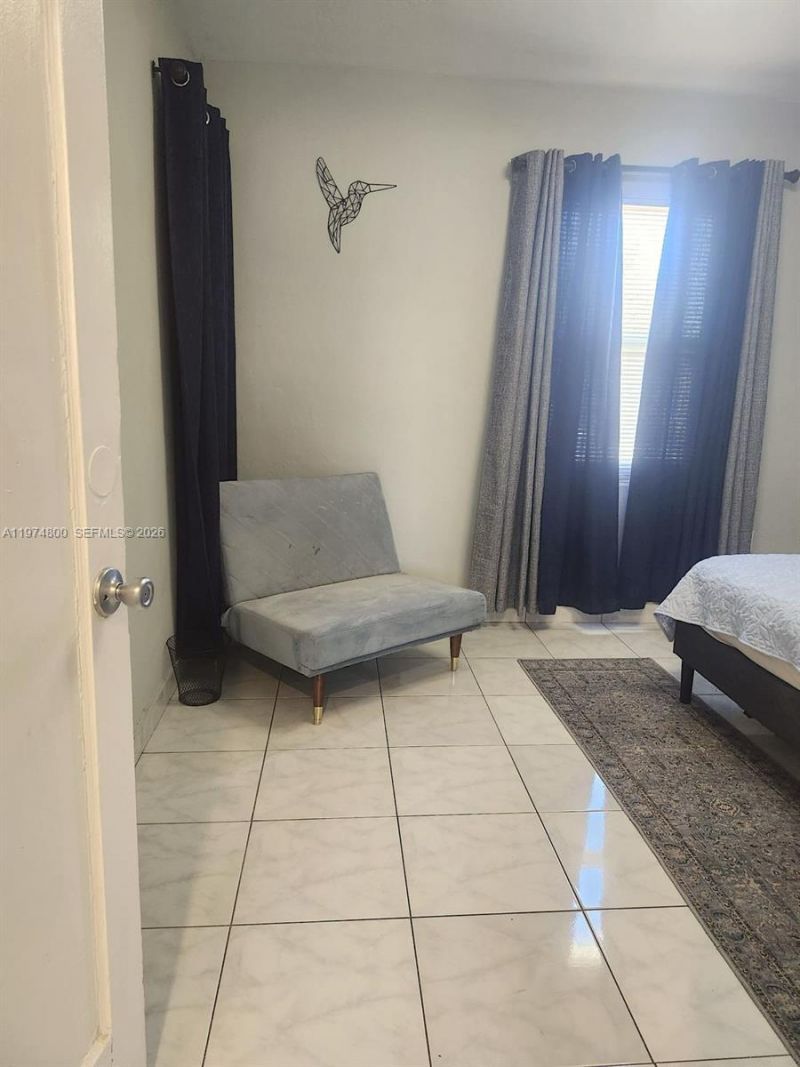 11220 NE 11th Pl , Unit 11220, Biscayne Park, FL 33161 Photo