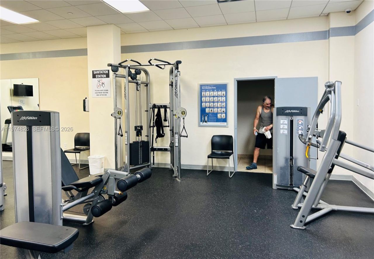 5825 Collins Ave, Unit 14A, Miami Beach, FL 33140 Photo