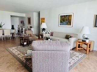 5825 Collins Ave, Unit 14A, Miami Beach, FL 33140 Photo