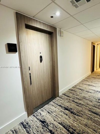 5825 Collins Ave, Unit 14A, Miami Beach, FL 33140 Photo