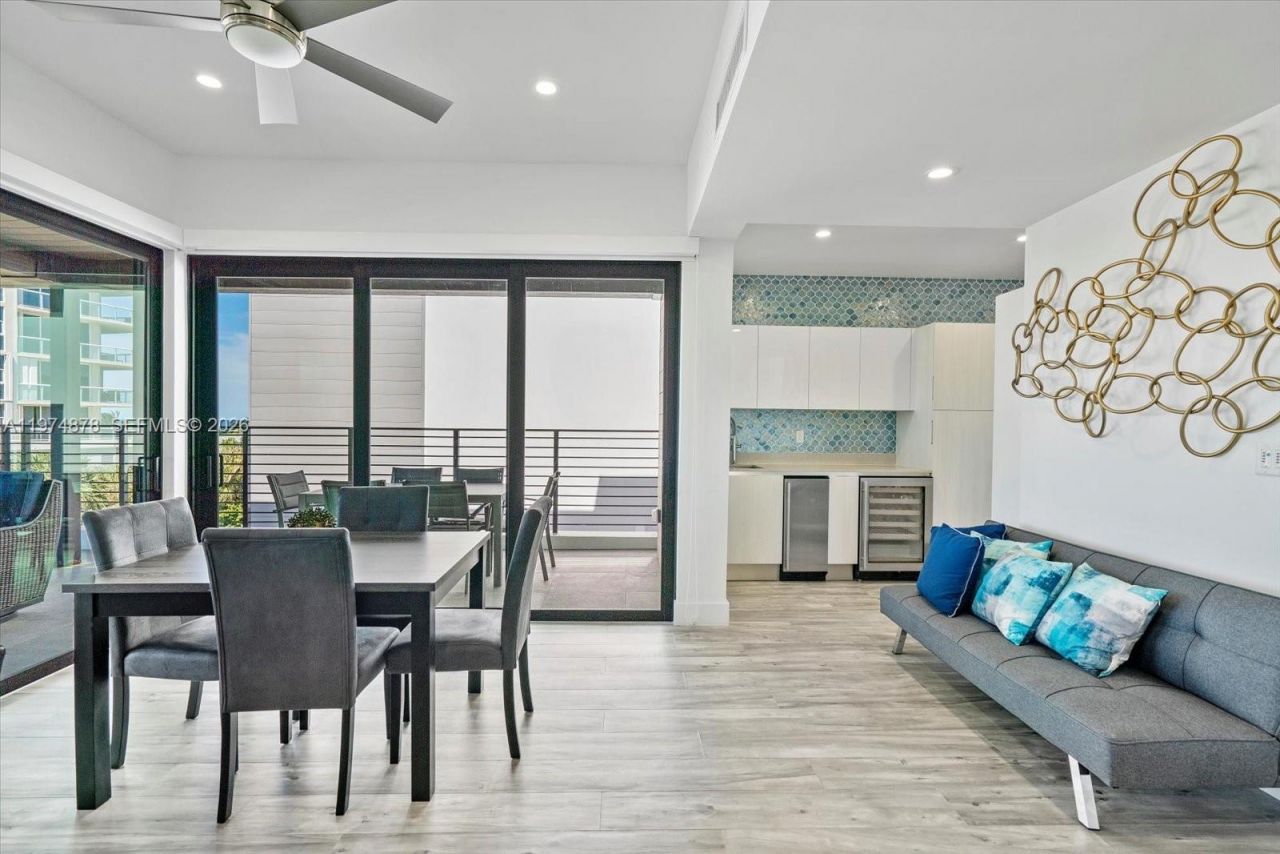 332 Balboa St , Hollywood, FL 33019 Photo