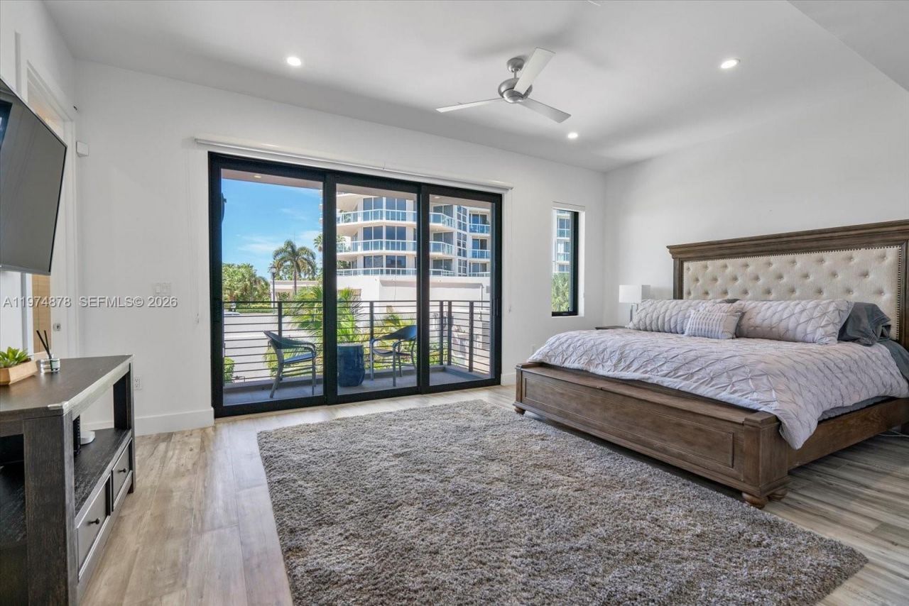 332 Balboa St , Hollywood, FL 33019 Photo