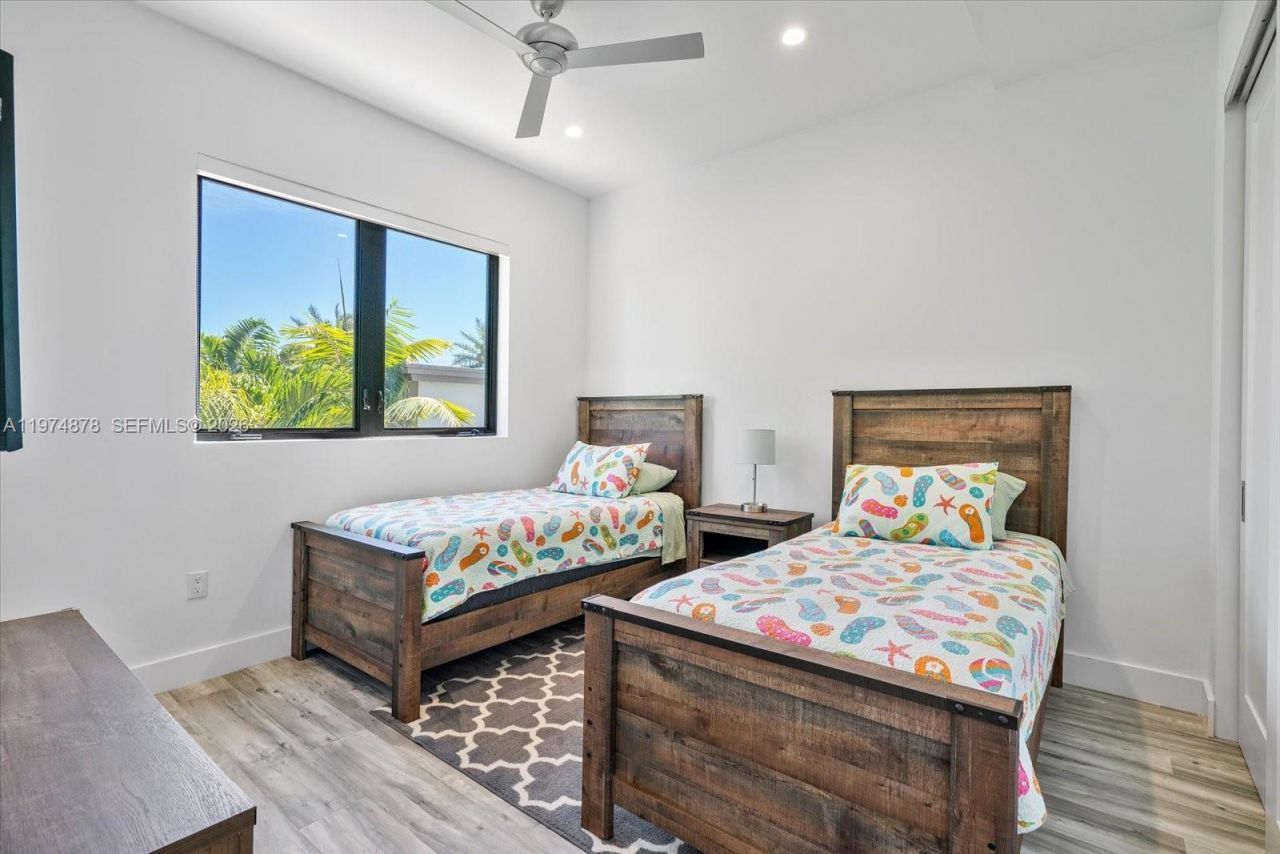 332 Balboa St , Hollywood, FL 33019 Photo