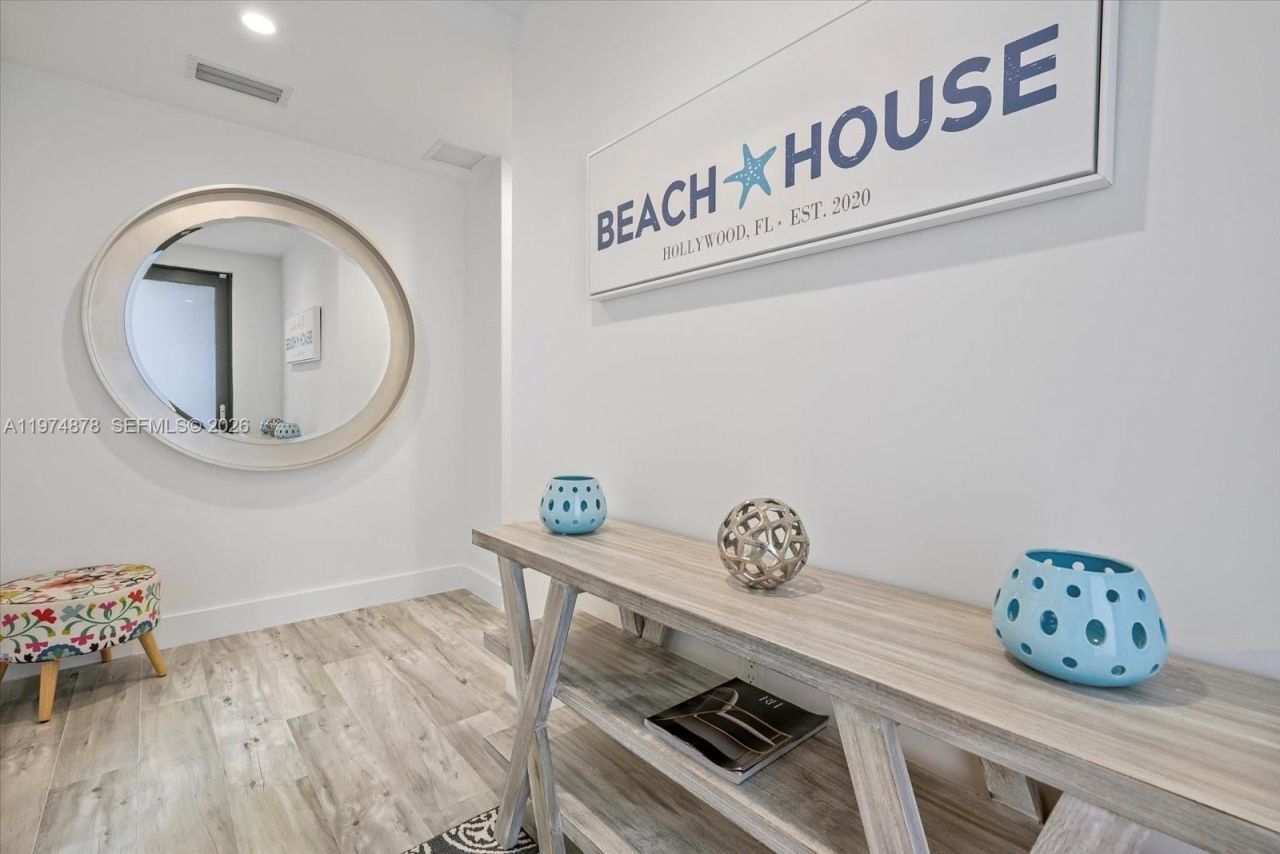 332 Balboa St , Hollywood, FL 33019 Photo