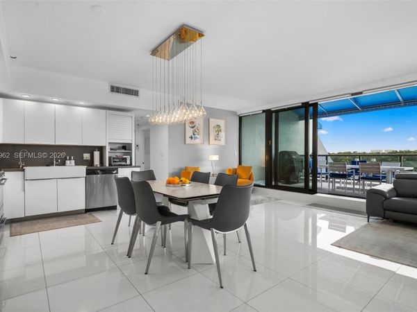 445 Poinciana Dr , Unit 1530, Sunny Isles Beach, FL 33160