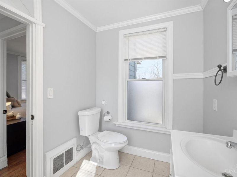 6009 Erie Avenue, Cincinnati, OH 45227 Photo 10