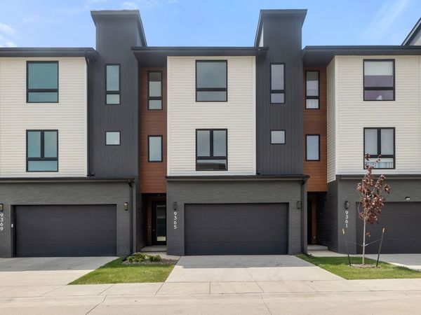9365 Brooks Place, Norwalk, IA 50211