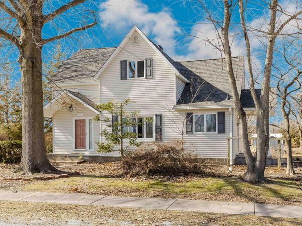 217 S JACKSON Street, Hurst, IL 62949